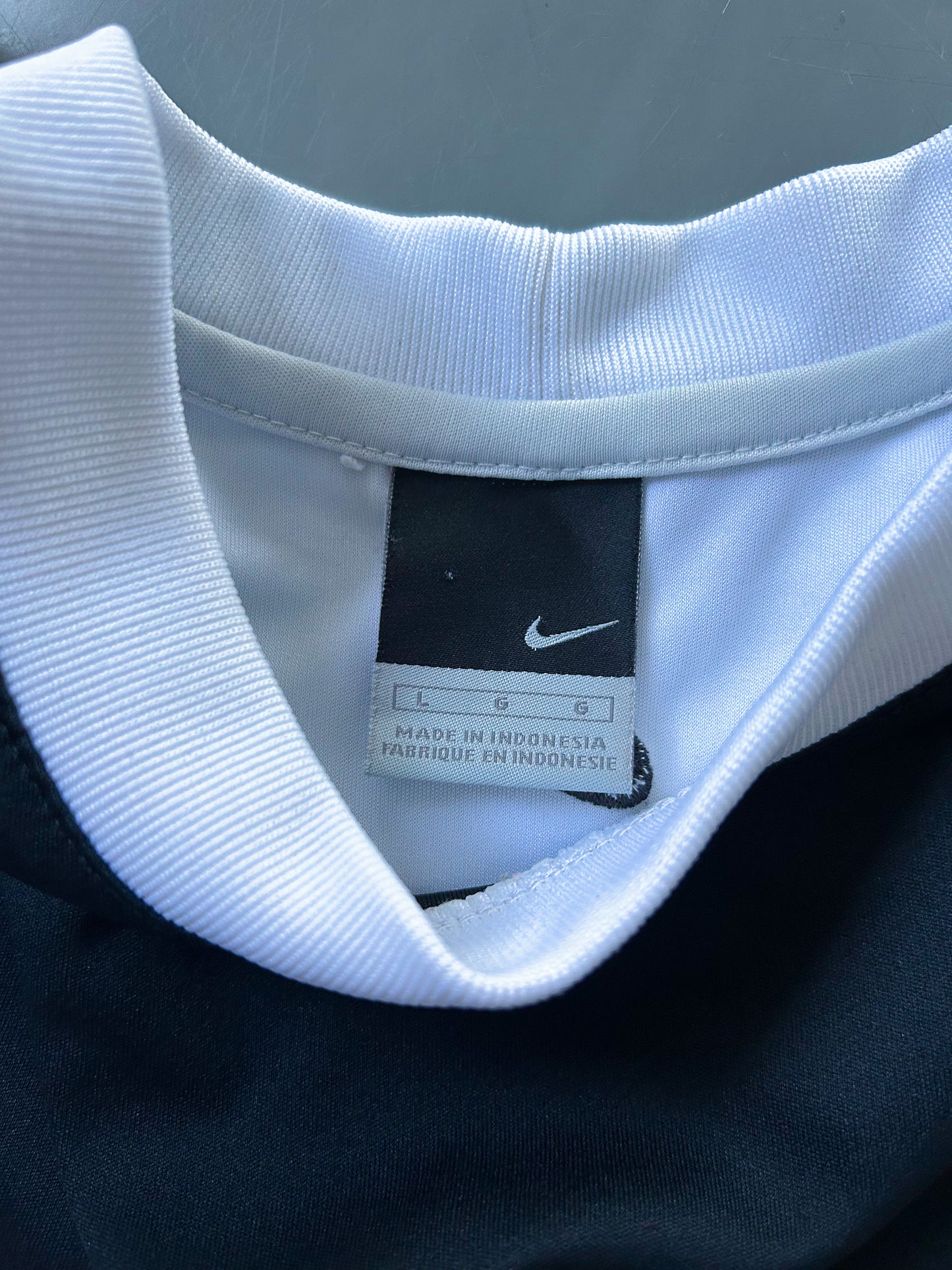 Vintage Nike Shirt | L