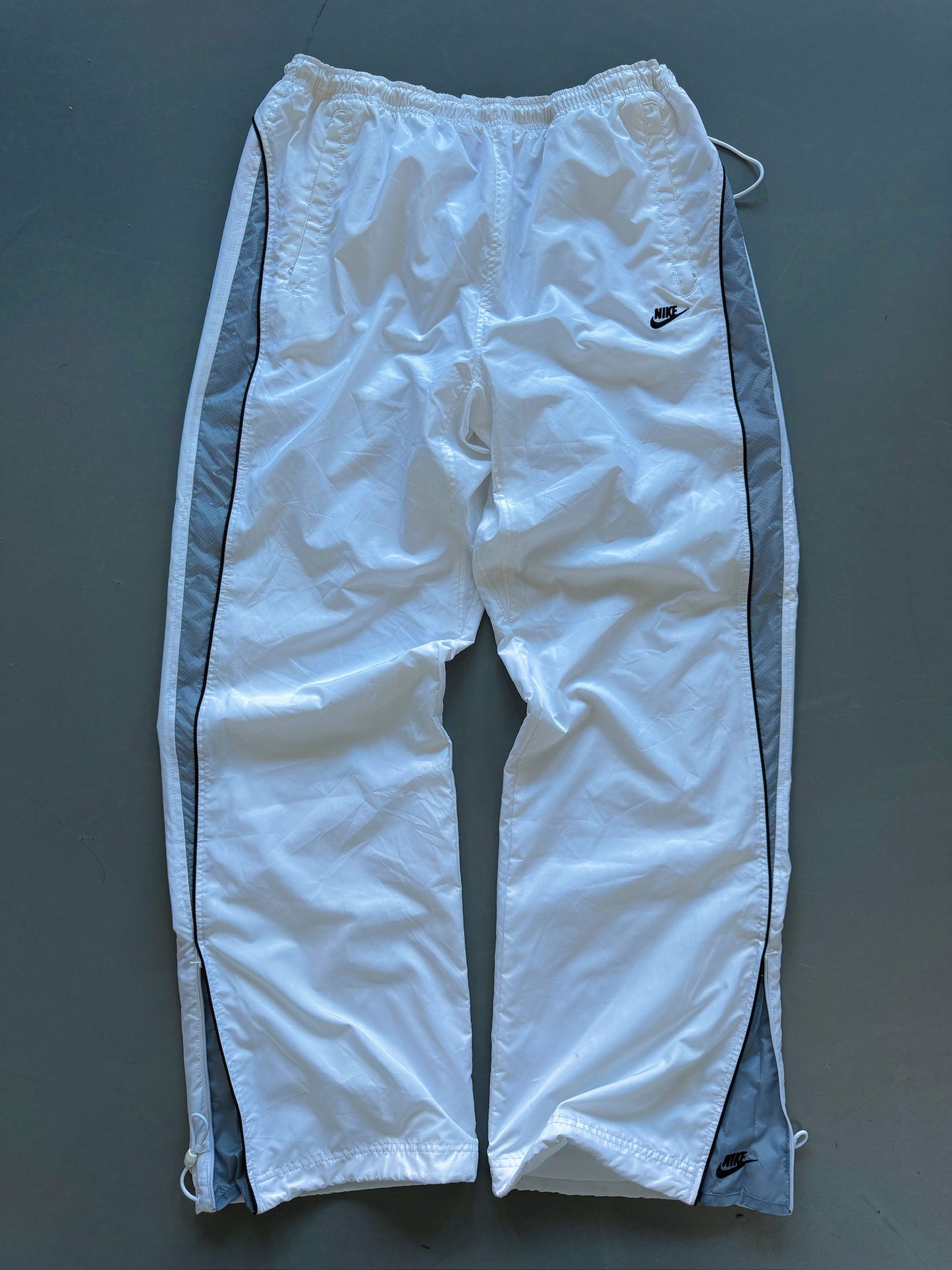 Nike Vintage Trackpants | XL