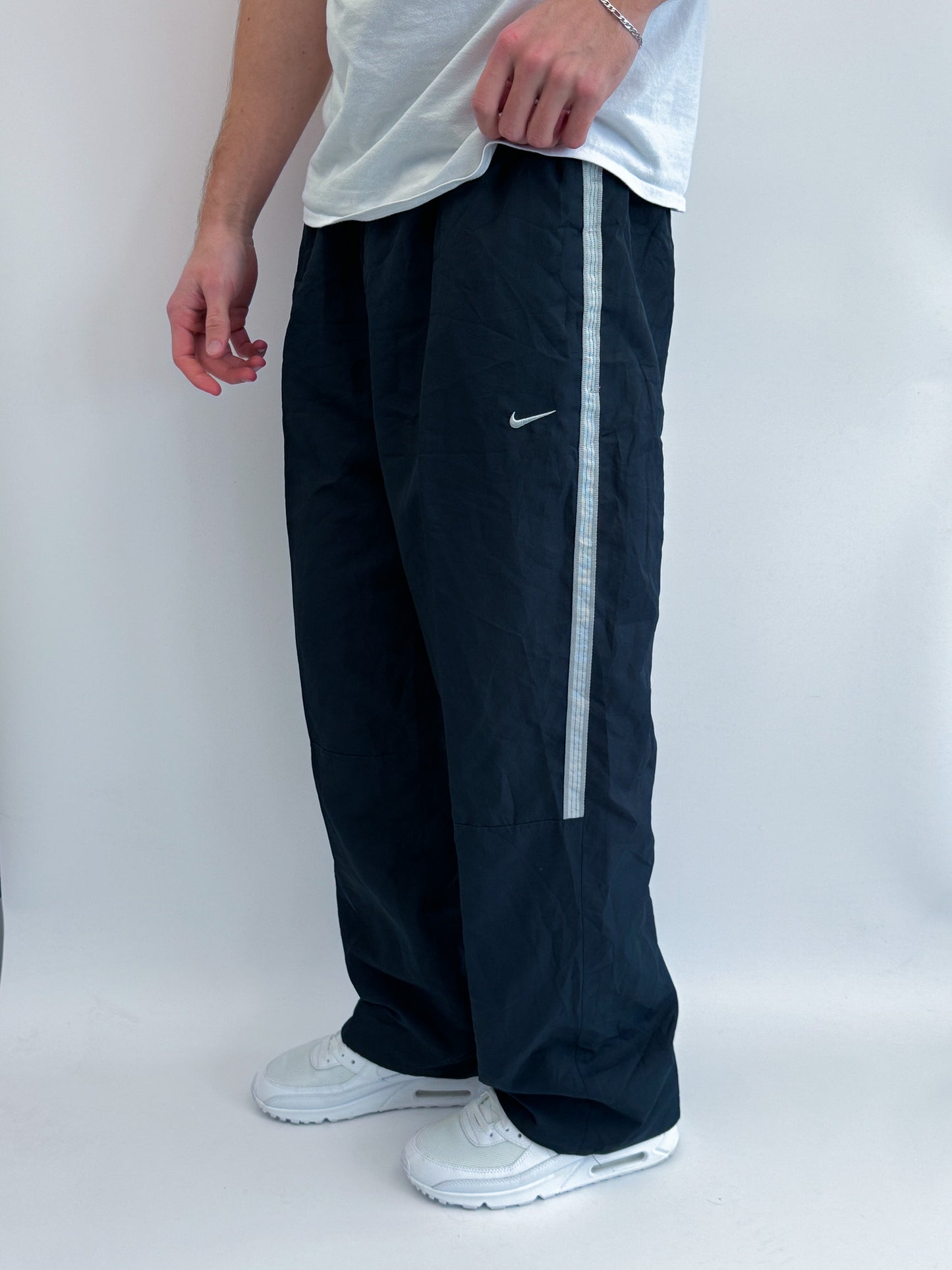 Nike Vintage Trackpants | L