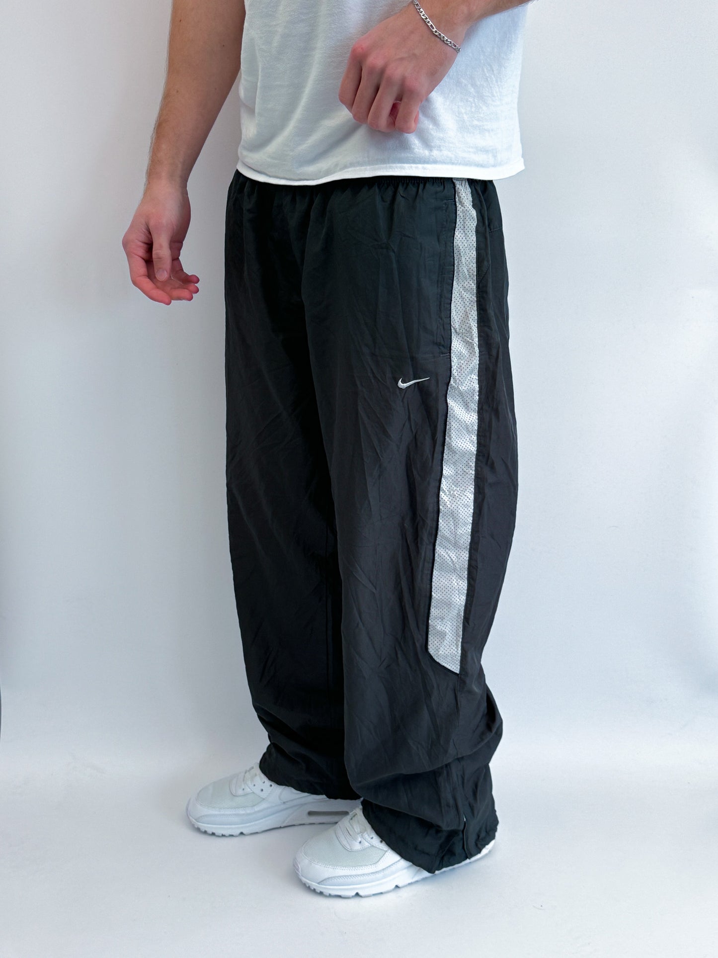 Nike Vintage Trackpants | L