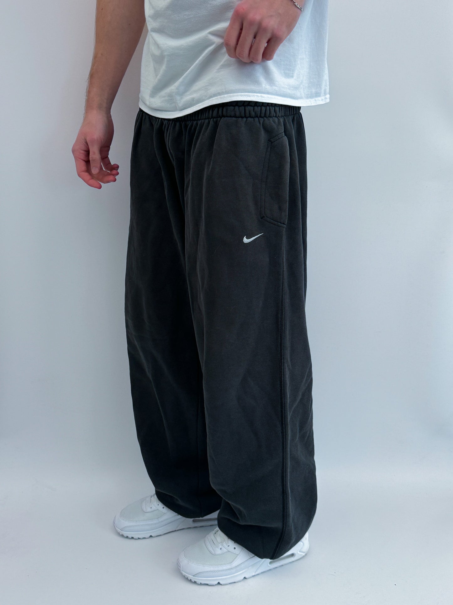 Nike Vintage Trackpants | XL