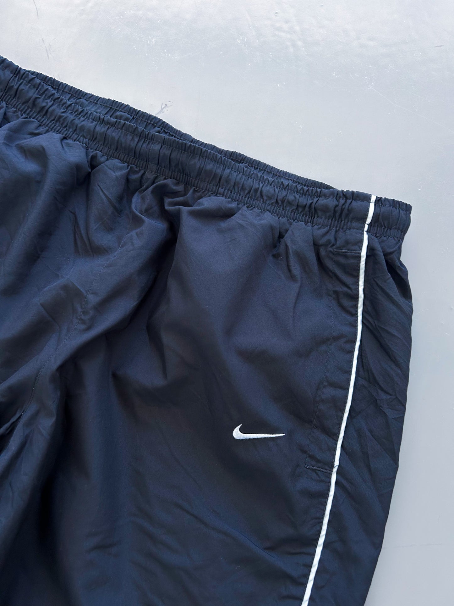 Nike Vintage Trackpants | L