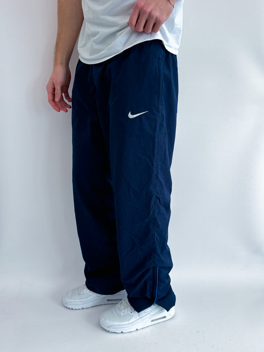 Nike Vintage Trackpants | M
