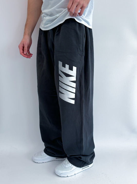 Nike Vintage Open Leg Sweatpants| XXL