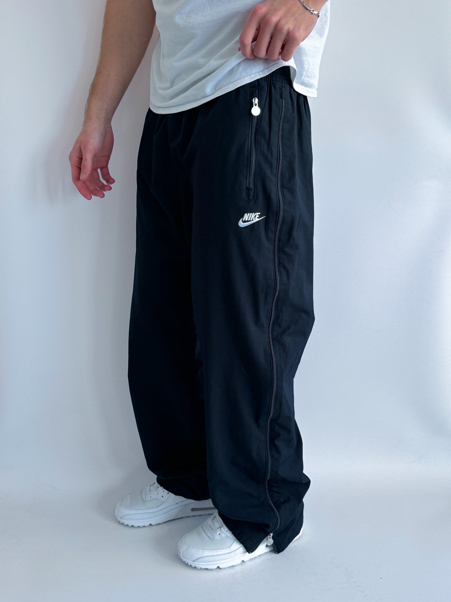 Nike Vintage Trackpants | L