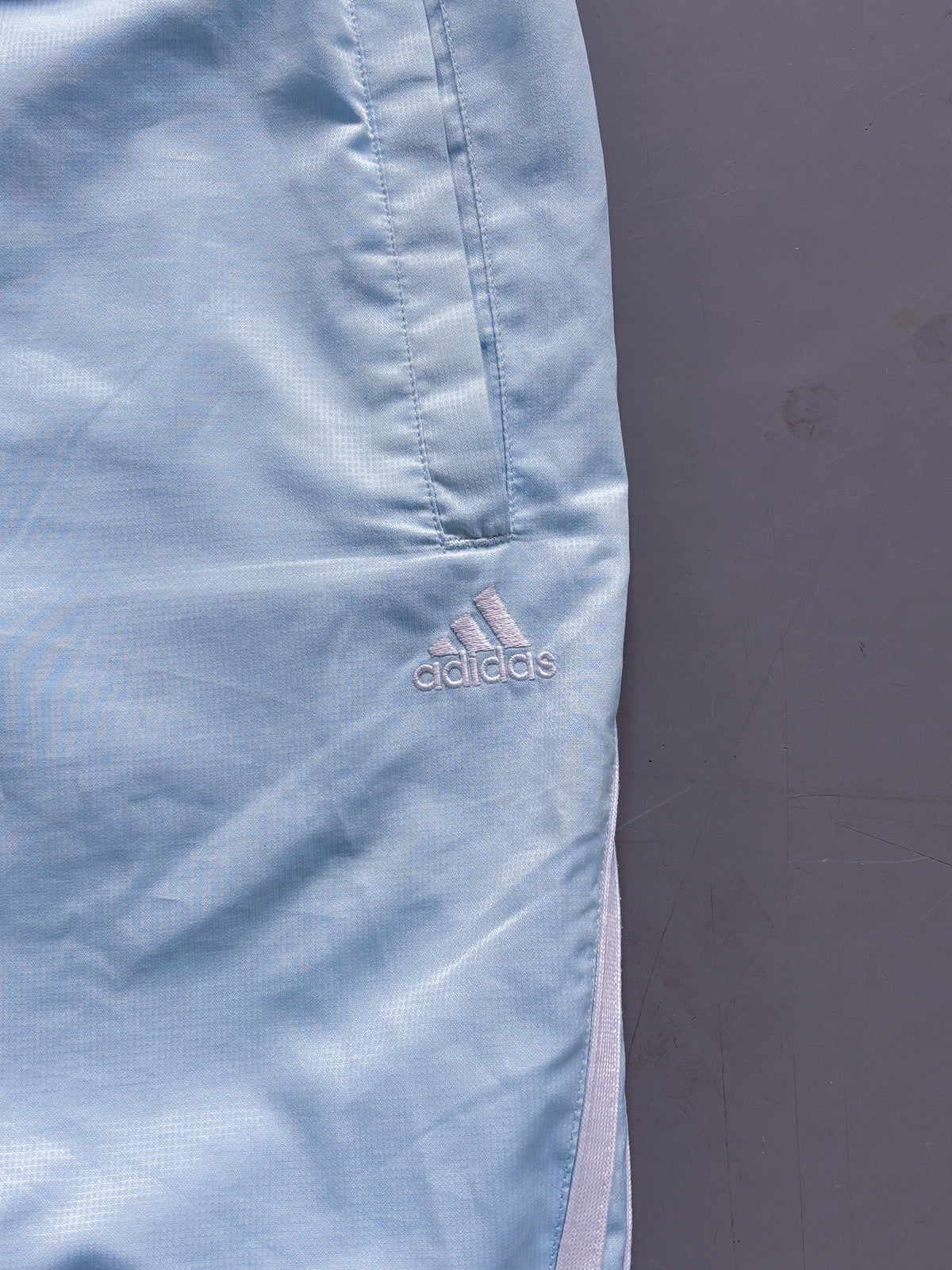 Adidas Vintage *Babyblue* Trackpants | S