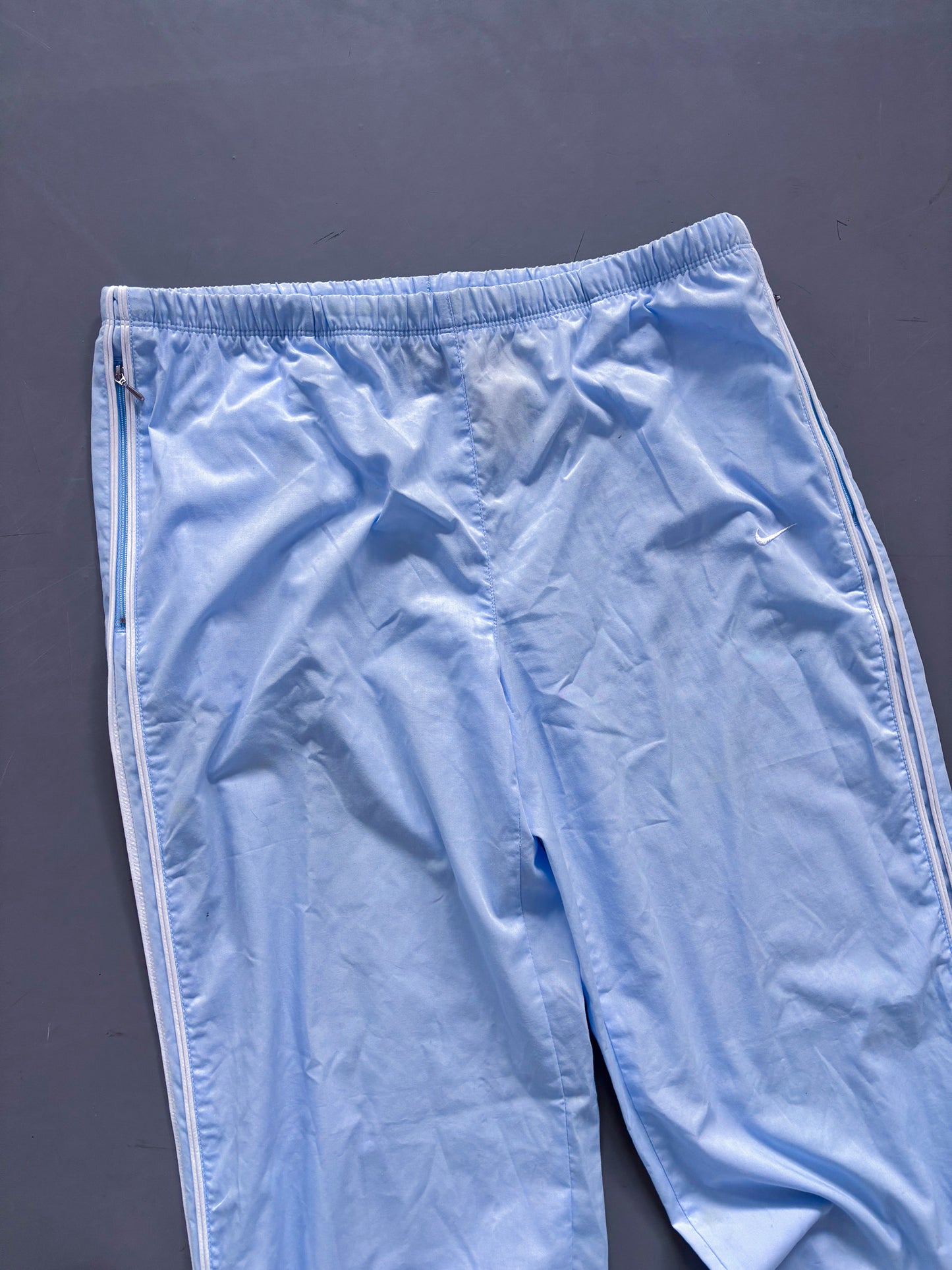 Nike Vintage *Babyblue* Trackpants | L
