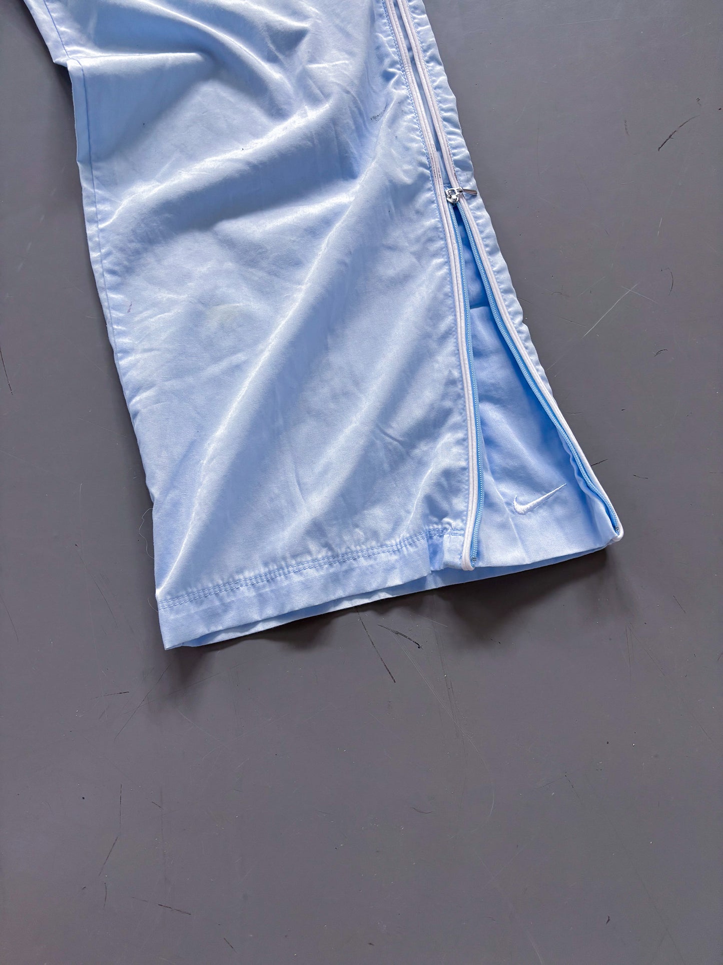 Nike Vintage *Babyblue* Trackpants | L