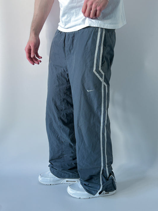Nike Vintage Trackpants | M