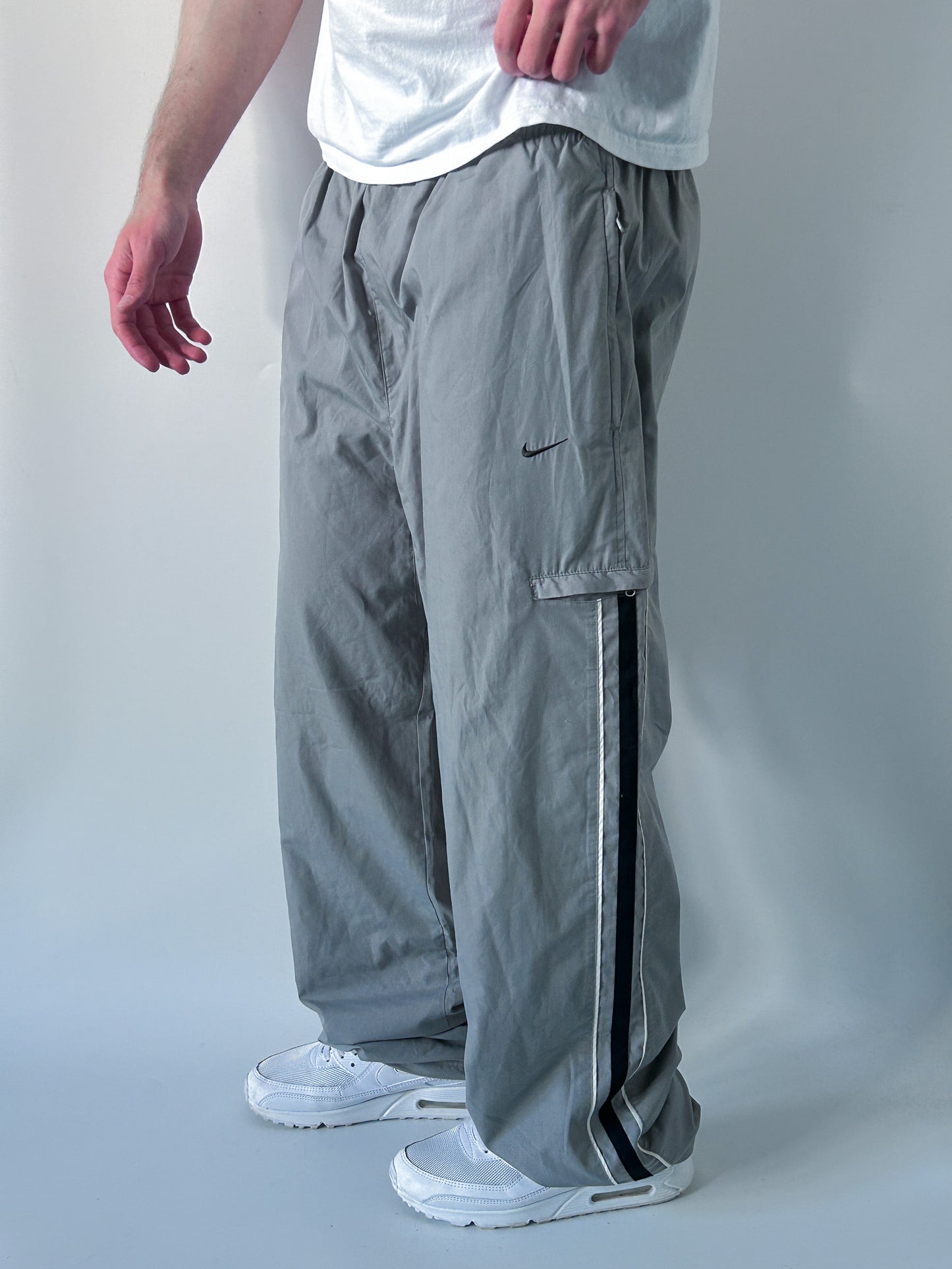Nike Vintage Trackpants | L