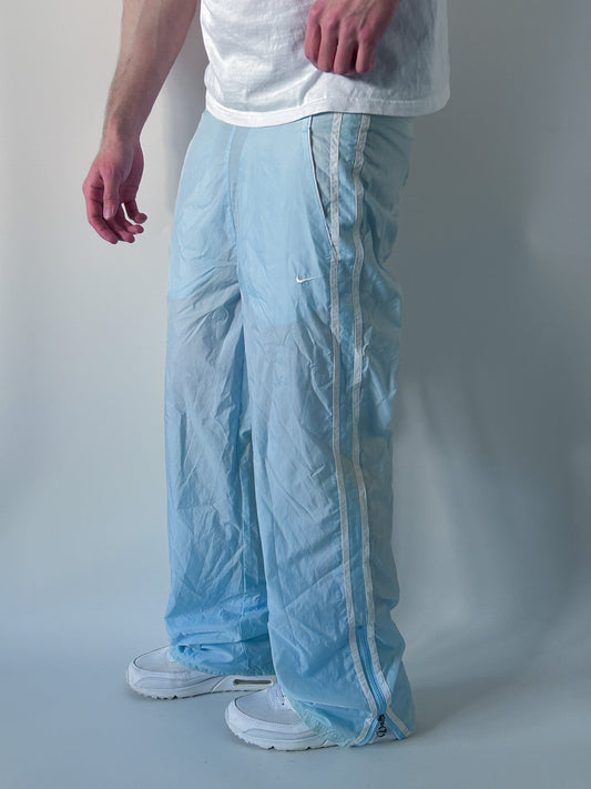 Nike Vintage *BABYBLUE* Trackpants | S