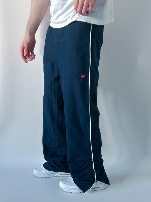 Nike Vintage Trackpants | M