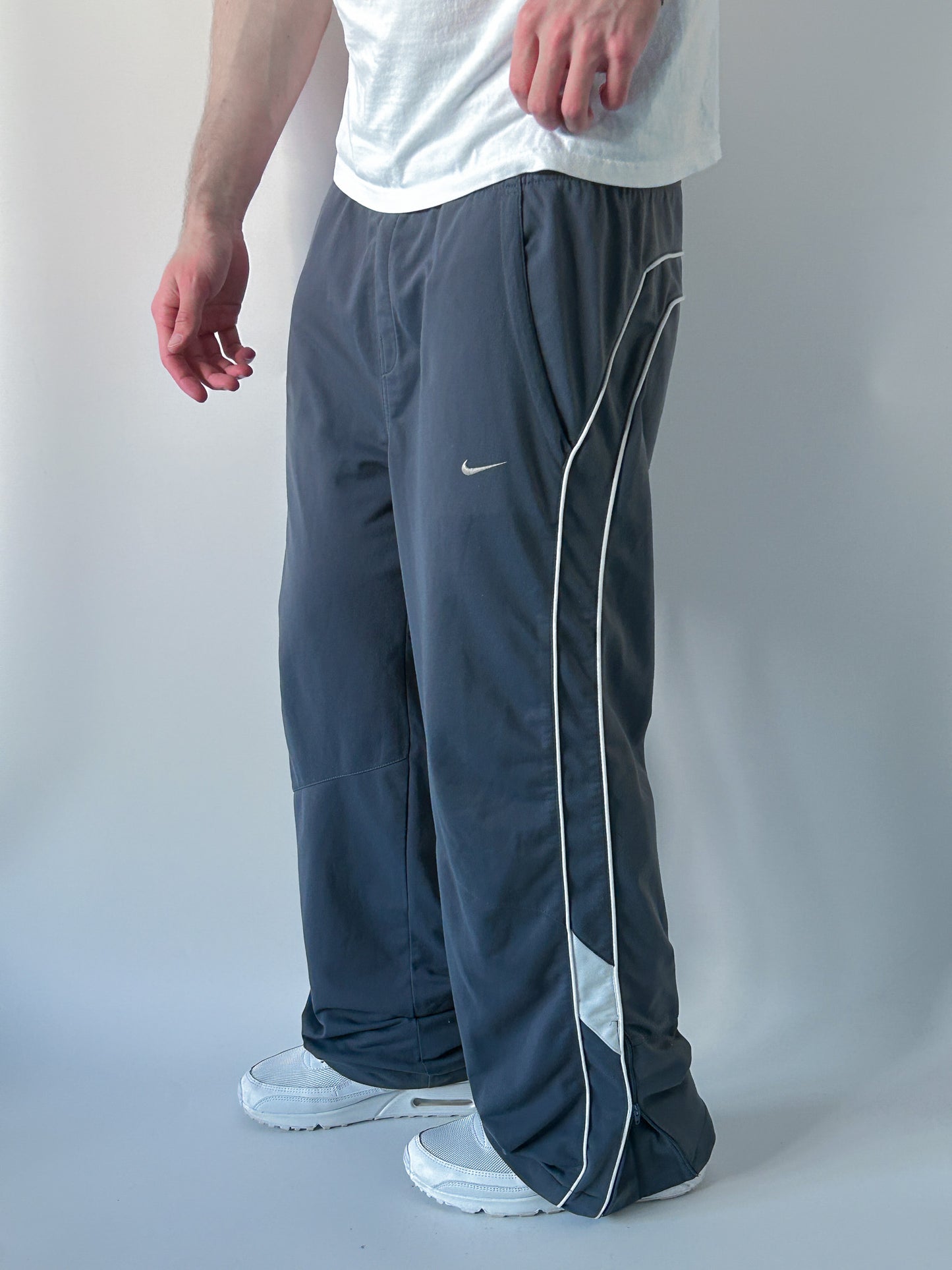 Nike Vintage Trackpants | M