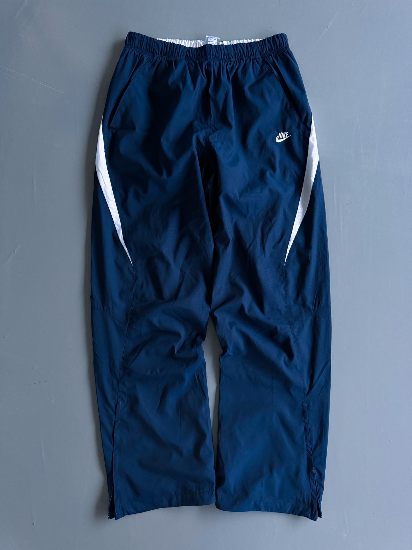 Nike Vintage Trackpants | M