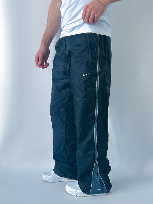 Nike Vintage Trackpants | L