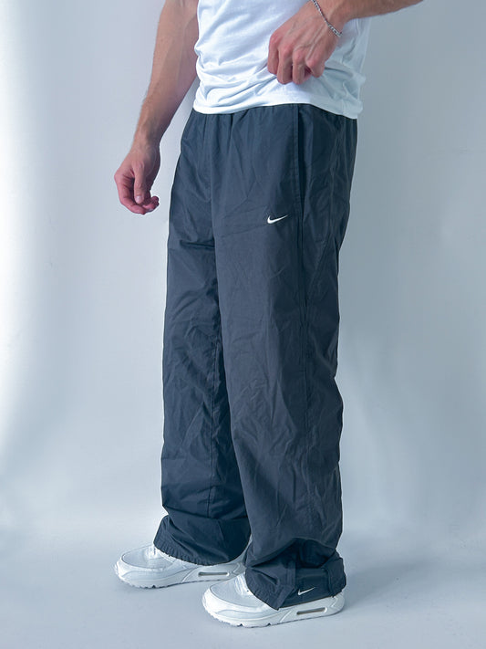 Nike Vintage *PREMIUM* Trackpants | L