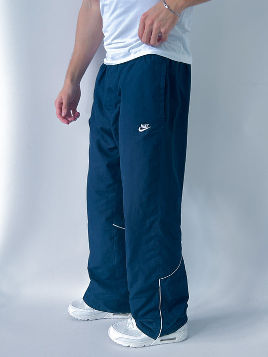 Nike Vintage Trackpants | L