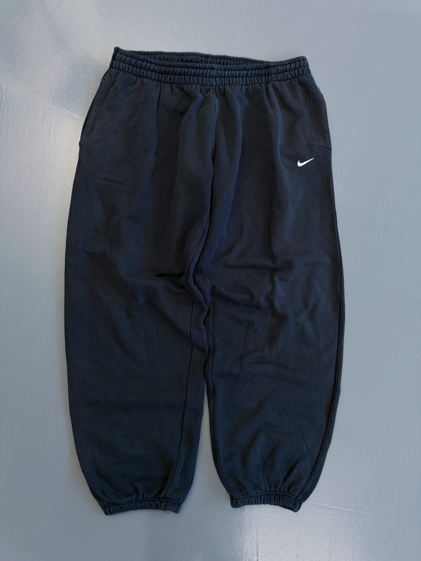 Nike Vintage Trackpants | XL