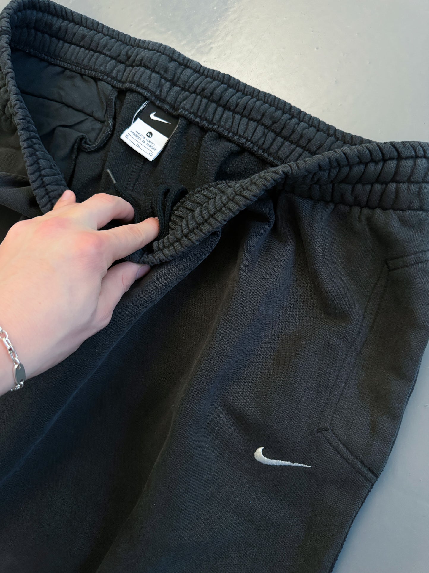 Nike Vintage Trackpants | XL