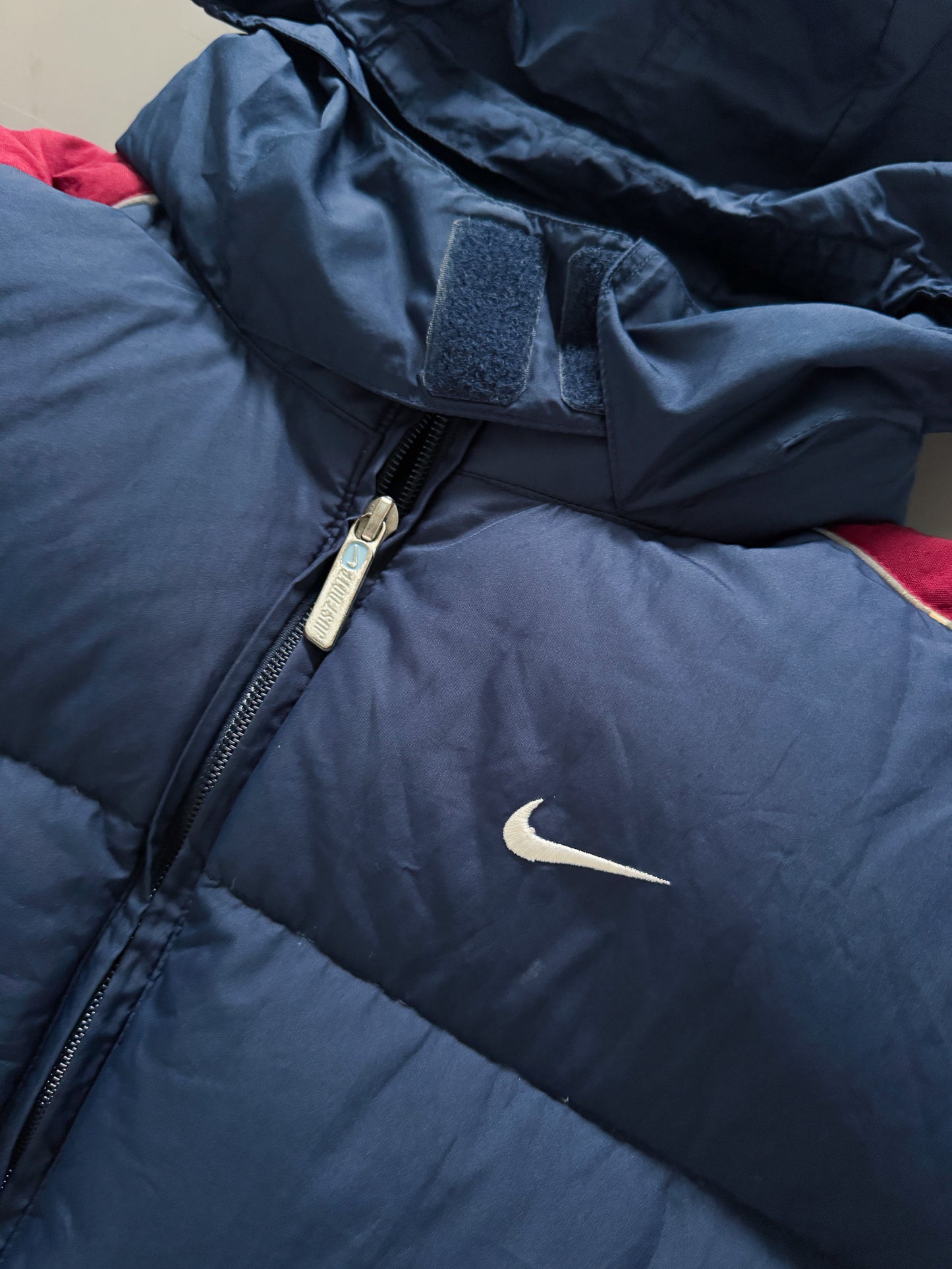 Nike Vintage Puffer Jacket | S