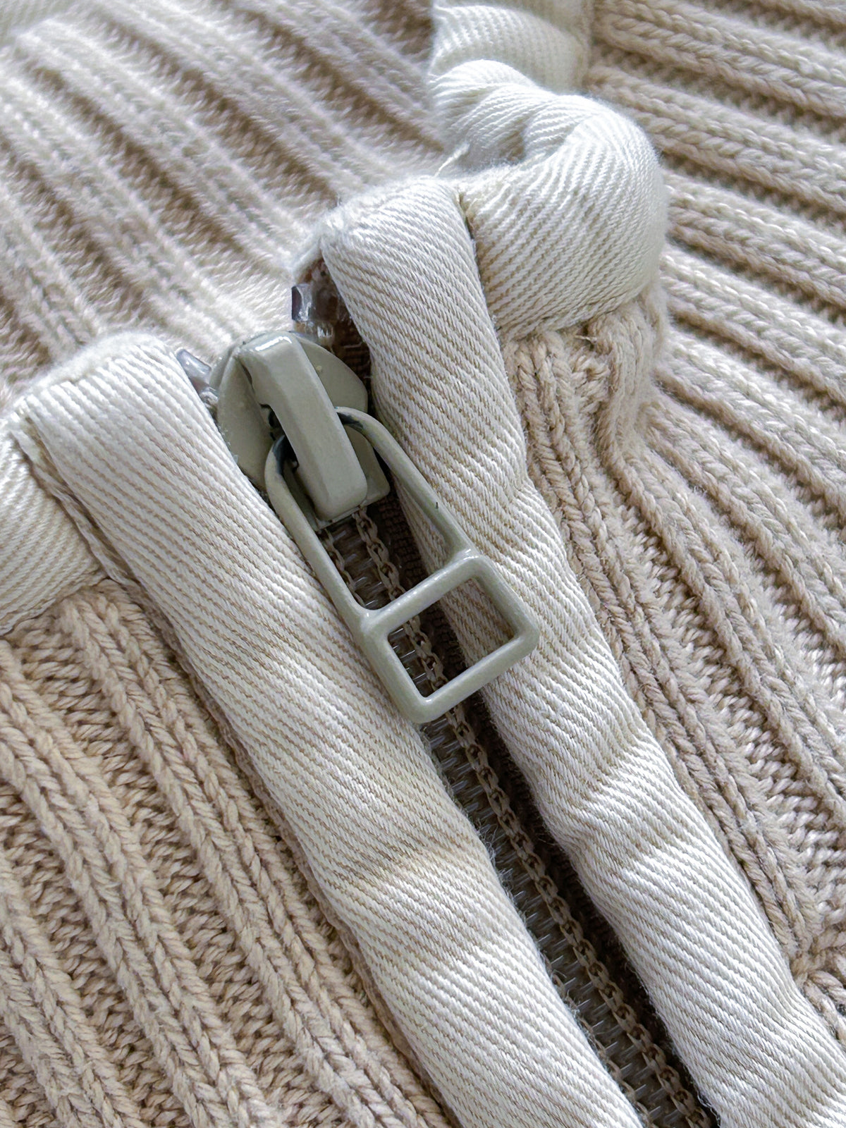Lacoste Vintage *PREMIUM* Pullover | L