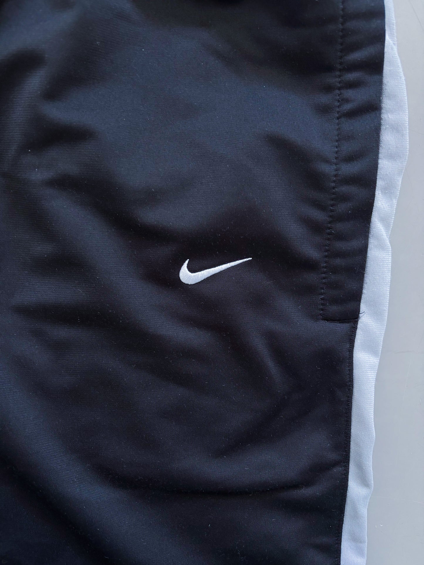 Nike Vintage Trackpants | L