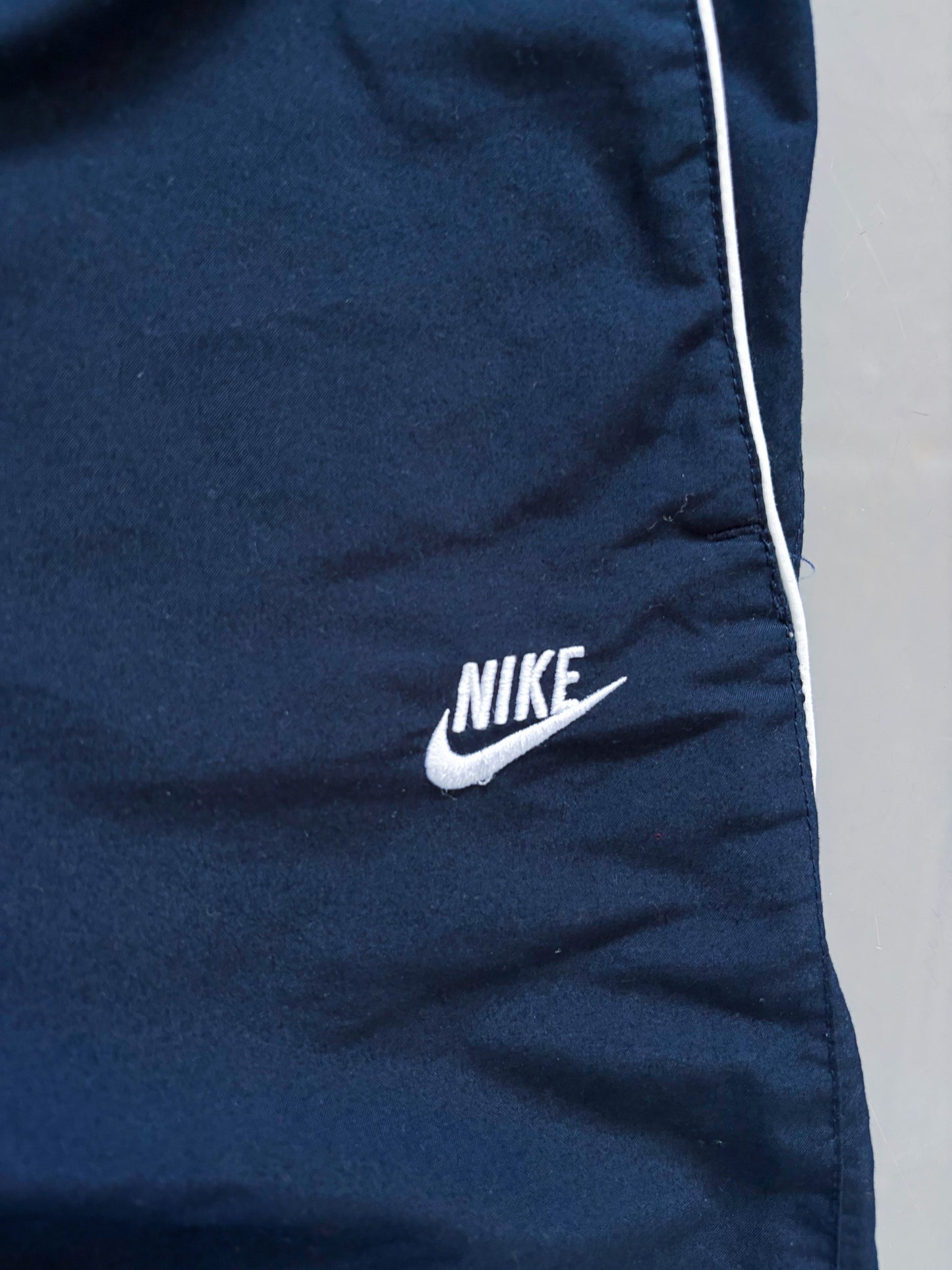 Nike Vintage Trackpants | L