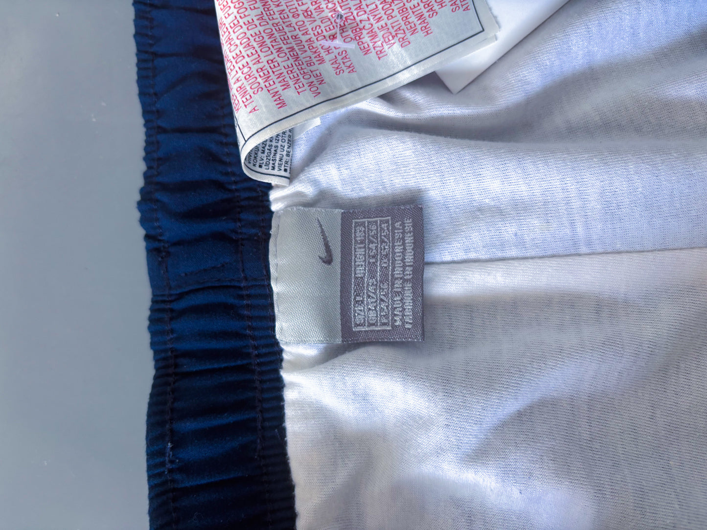 Nike Vintage Trackpants | L