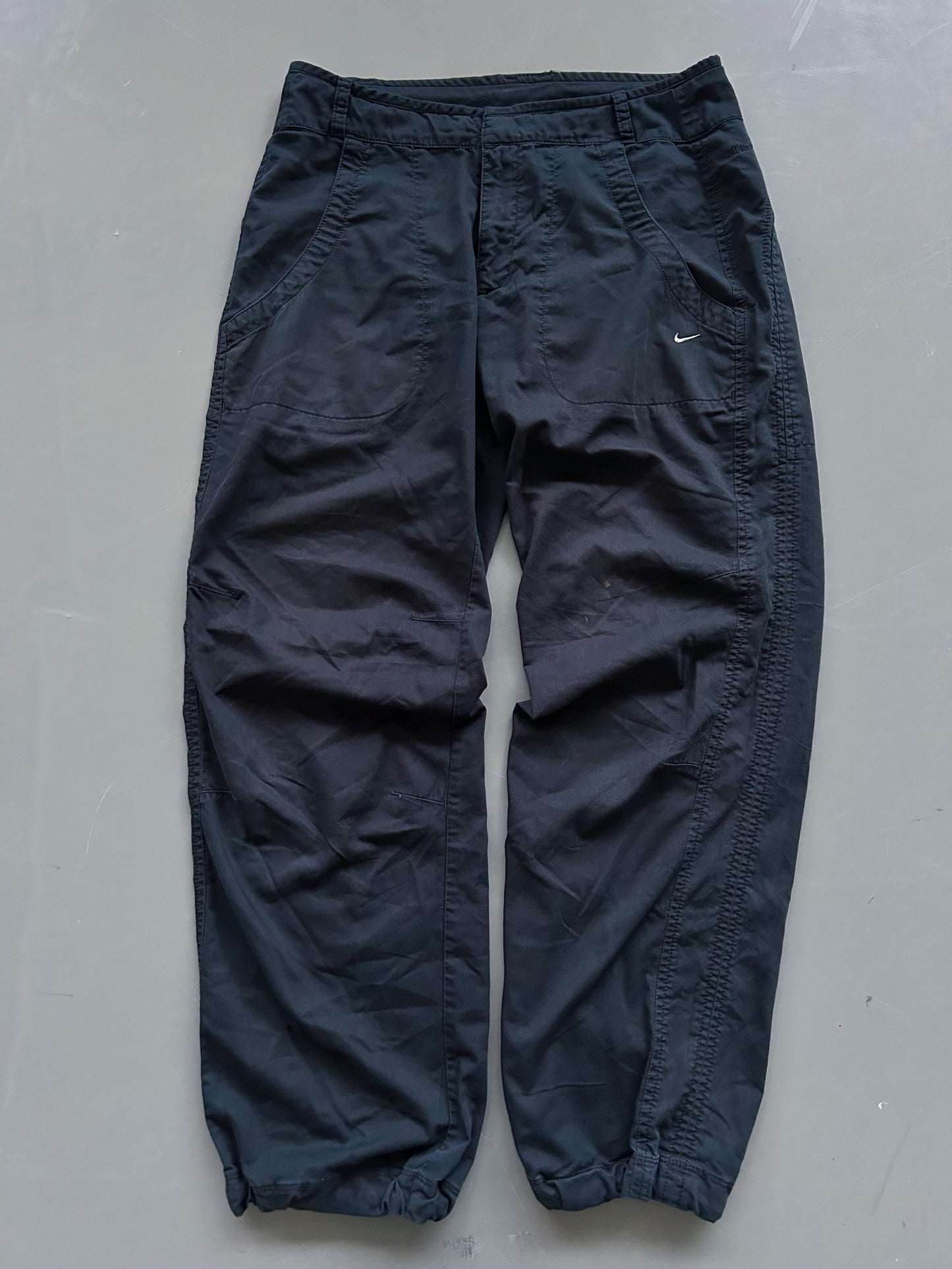 Nike Vintage Trackpants | XS