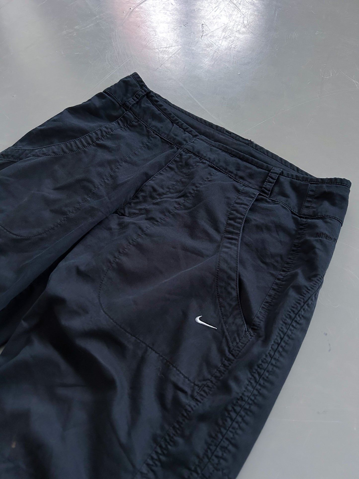 Nike Vintage Trackpants | XS