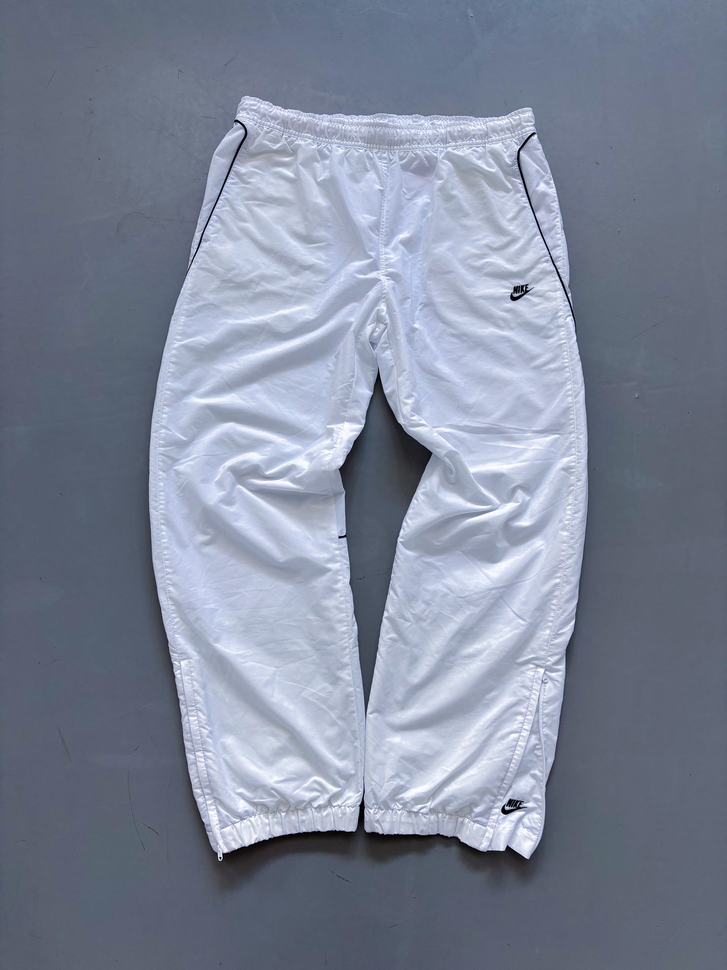 Nike Vintage Trackpants | L
