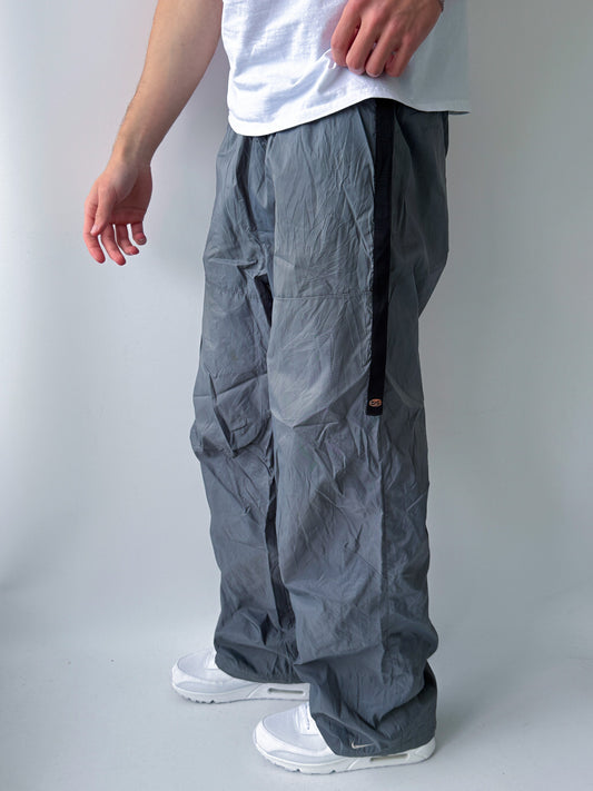 Nike Vintage Trackpants | L
