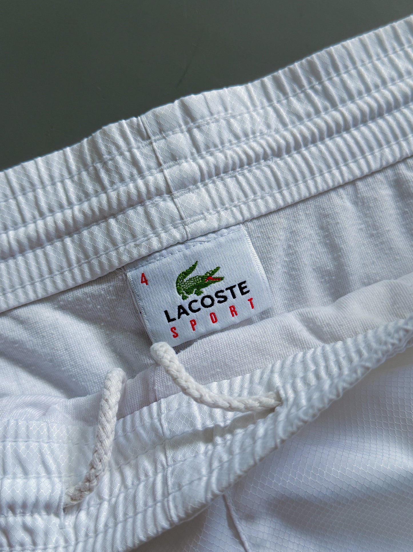 Lacoste Vintage Shorts | M