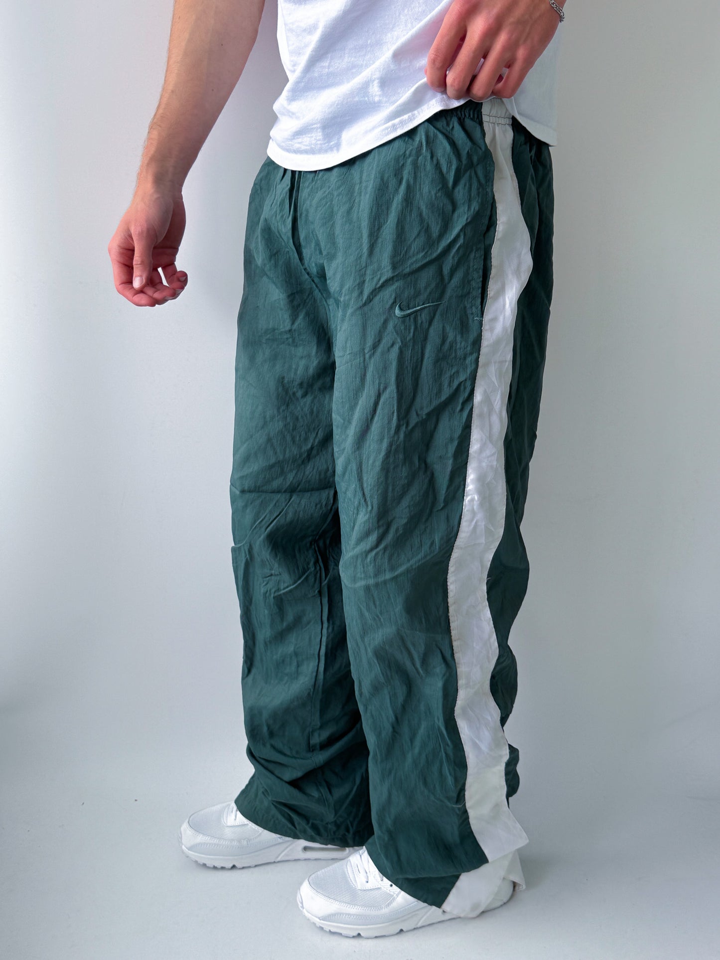 Nike Vintage Trackpants | L