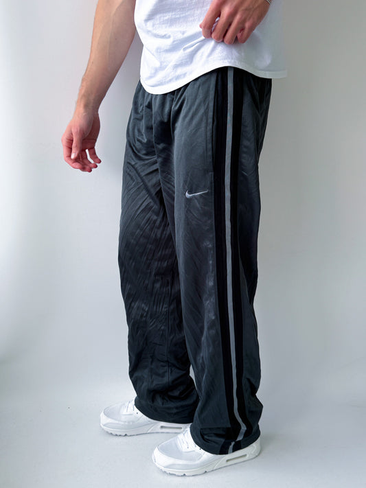 Nike Vintage Trackpants | L
