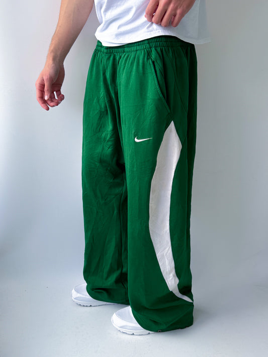 Nike Vintage Trackpants | XL