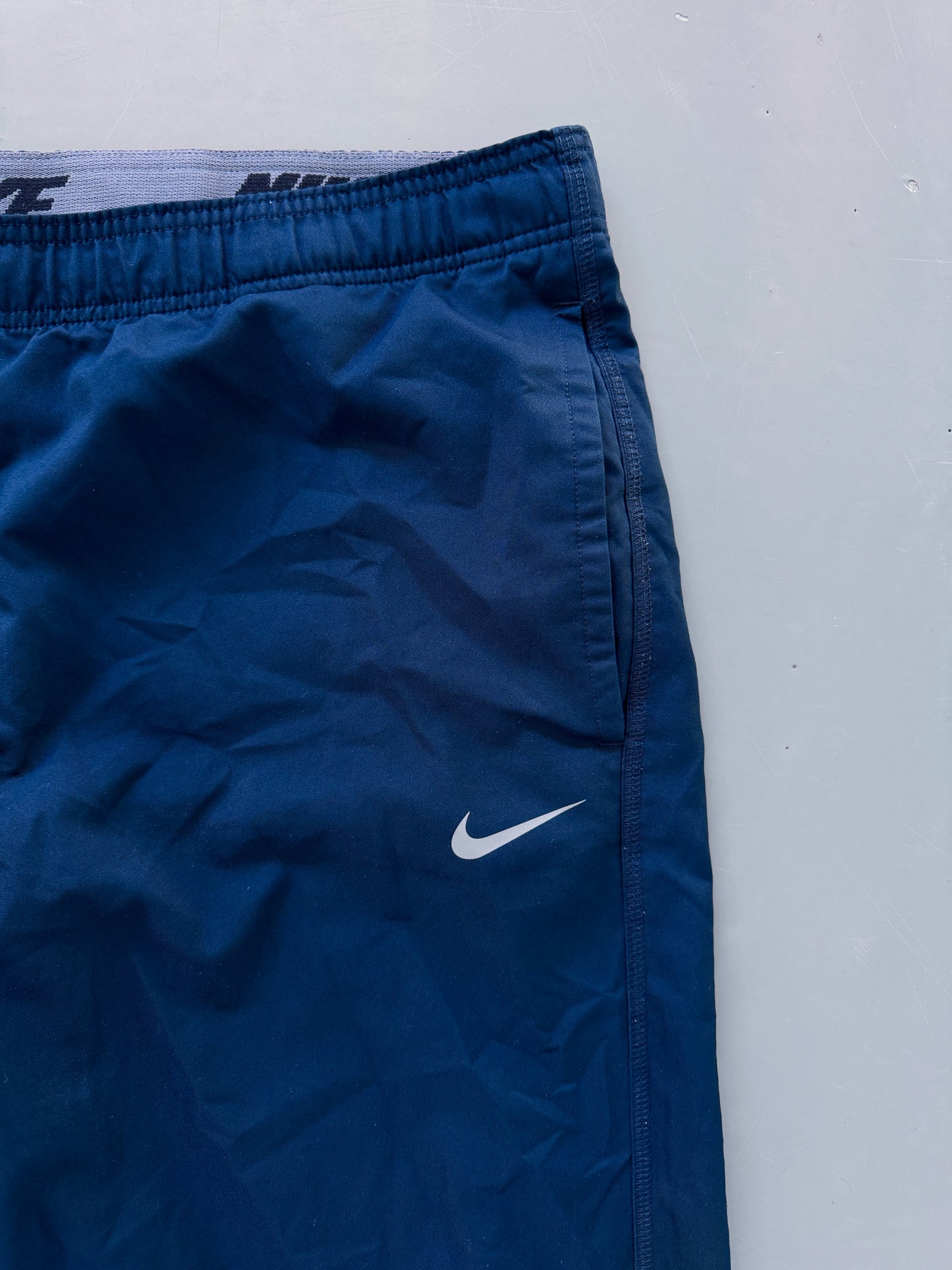 Nike Vintage Trackpants | L