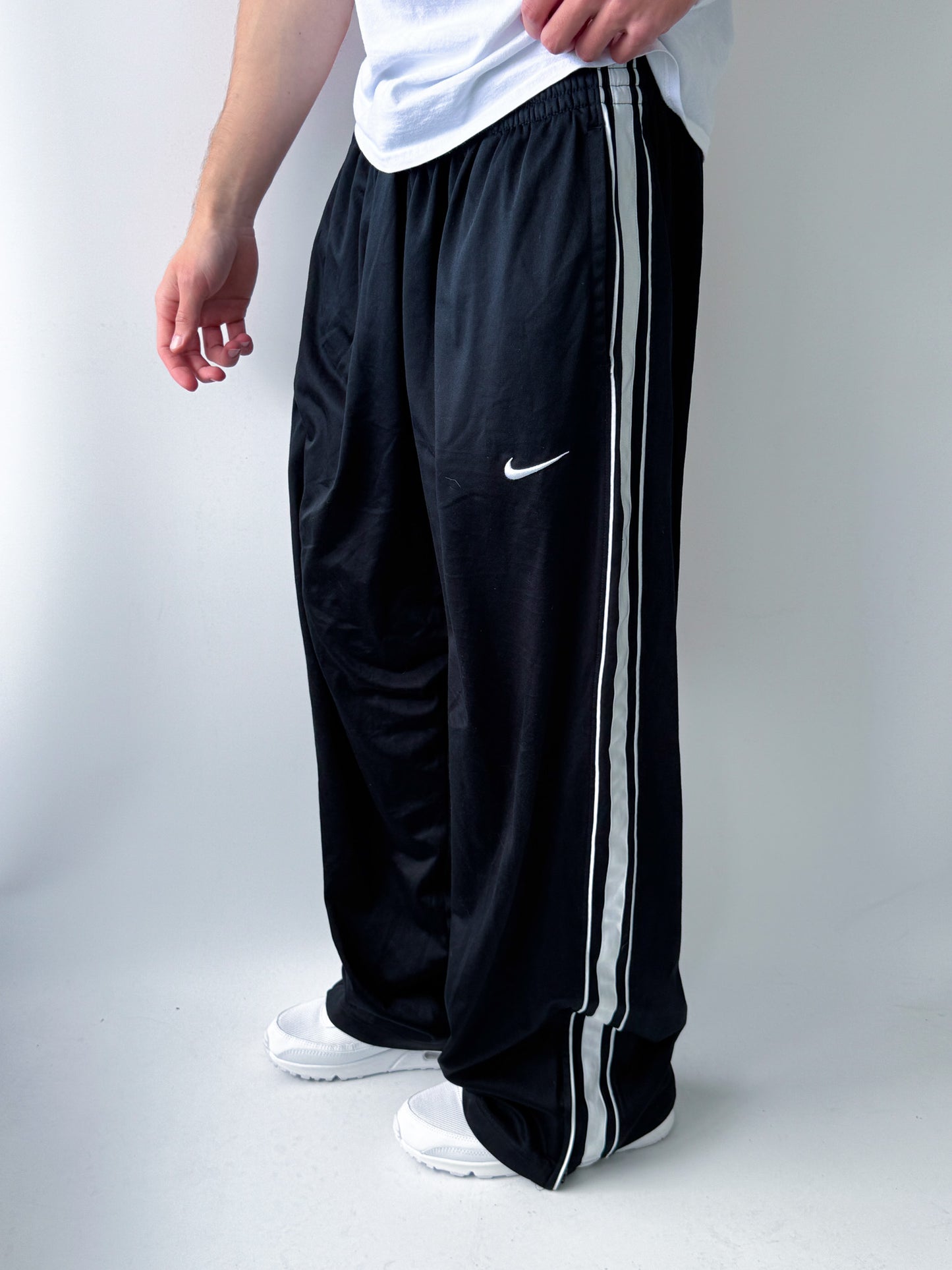 Nike Vintage Trackpants | XL