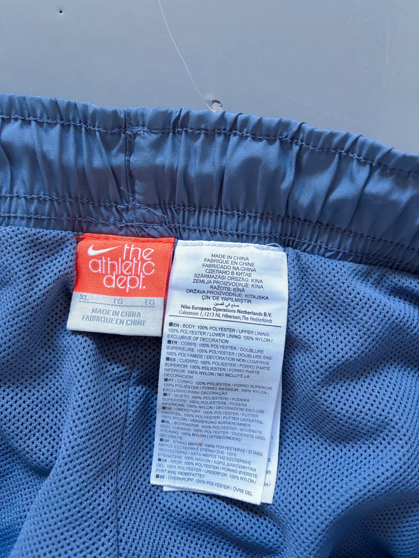 Nike Vintage Trackpants | L