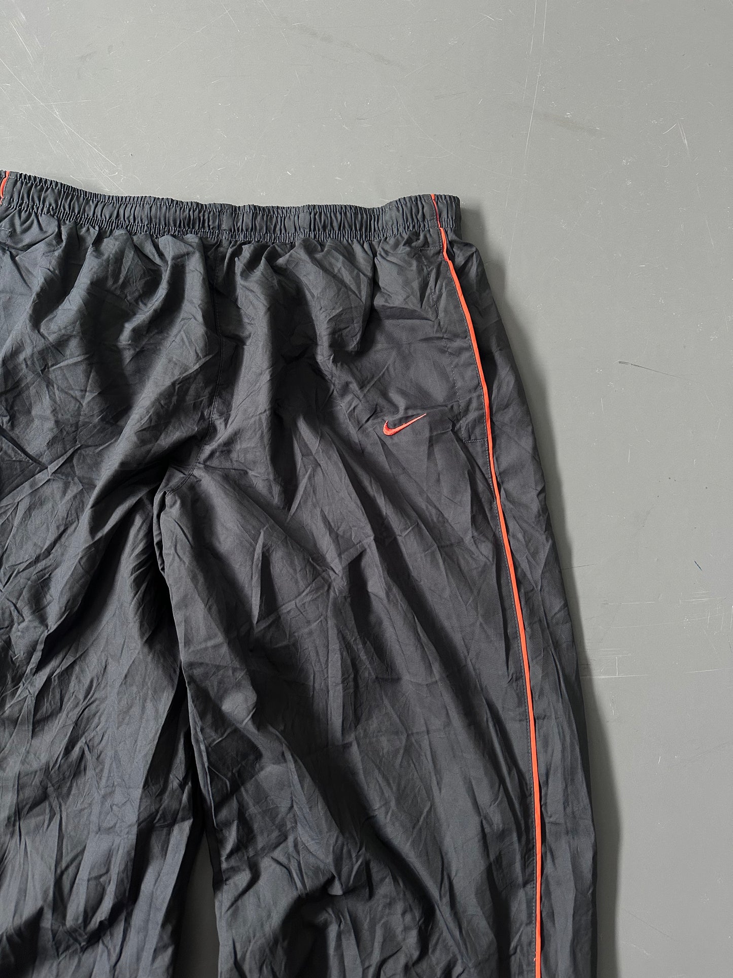 Nike Vintage Trackpants | L