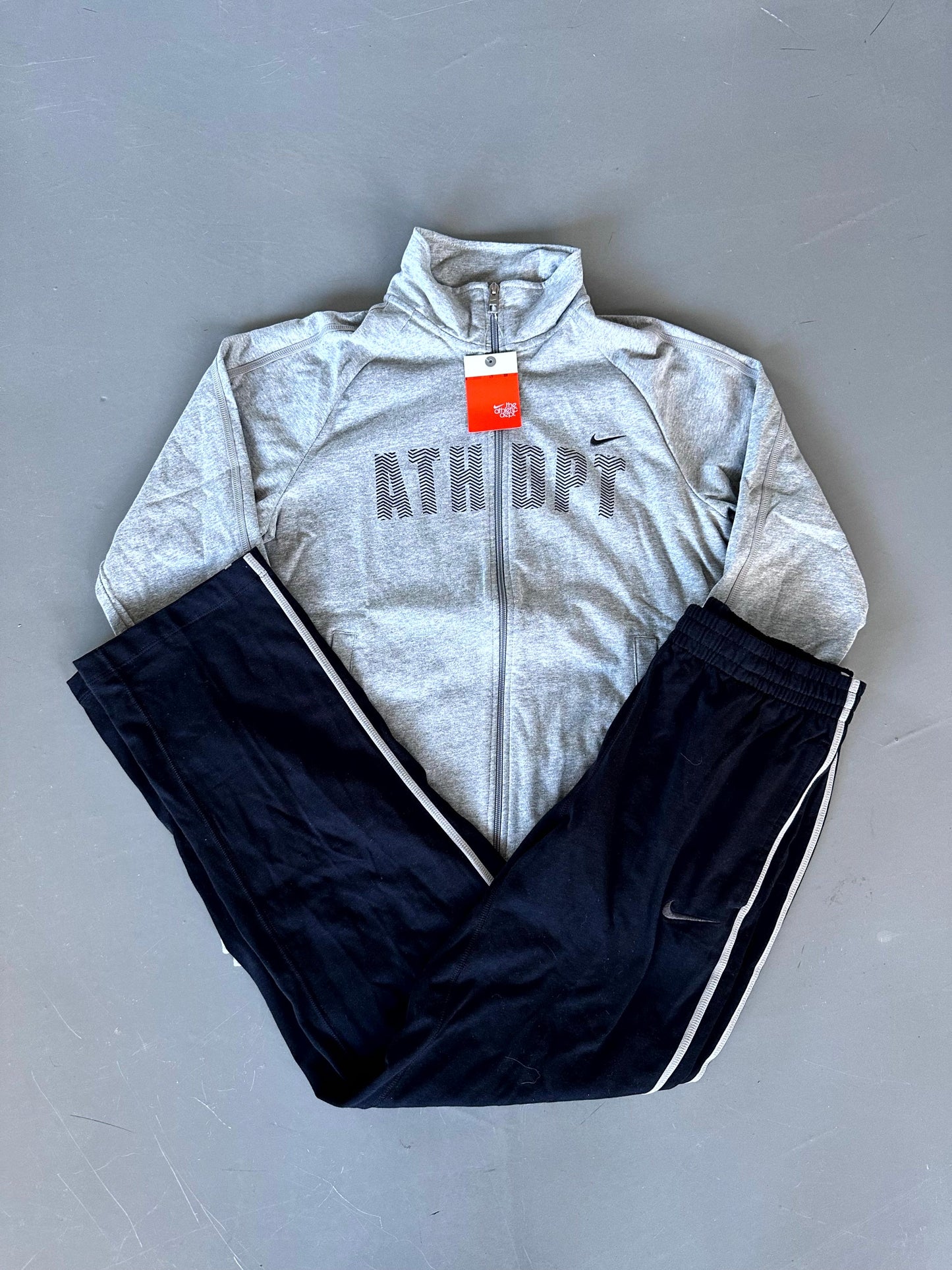 Nike Vintage Tracksuit NEU S