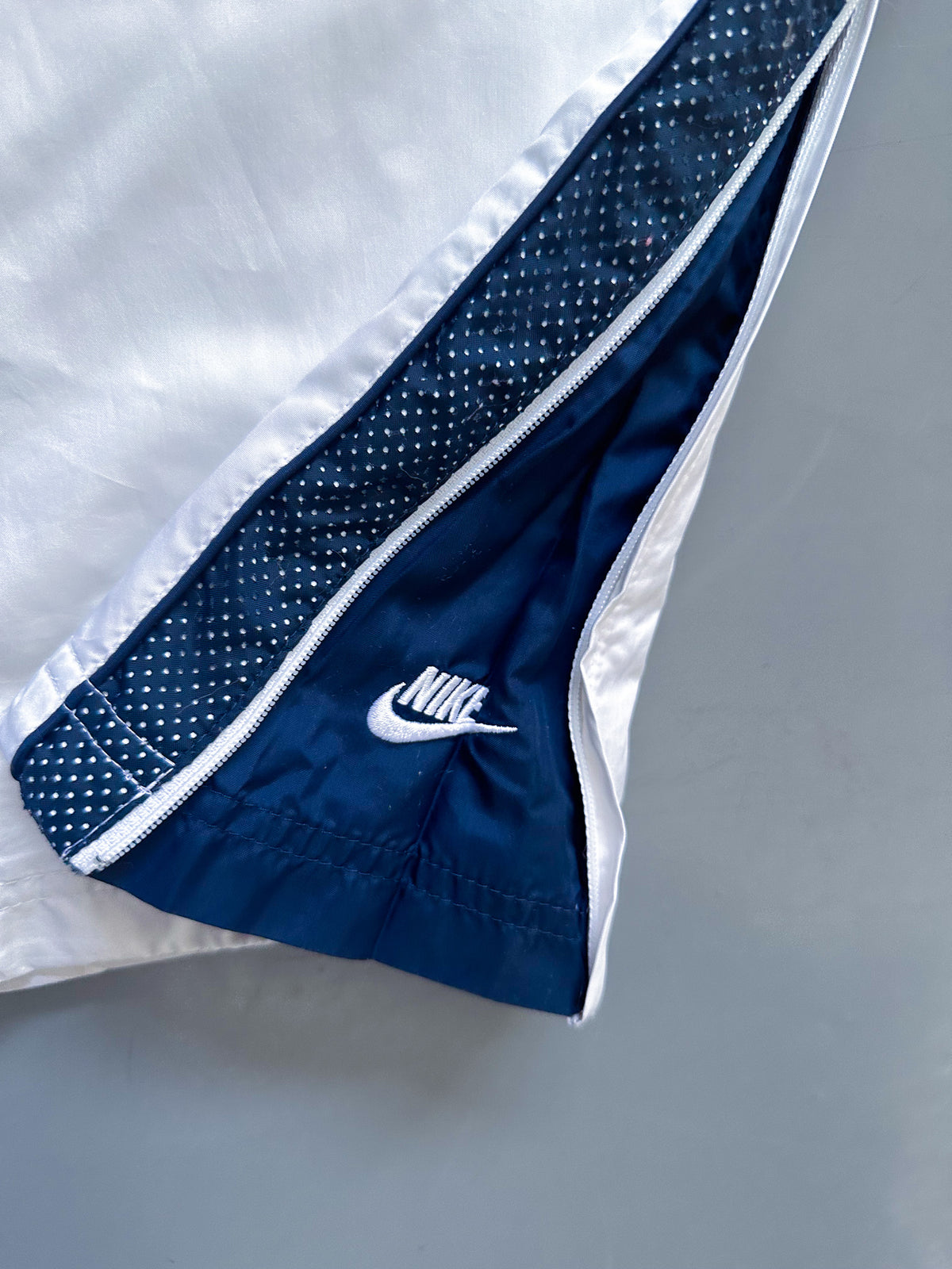 Nike Vintage *PREMIUM* Trackpants | L