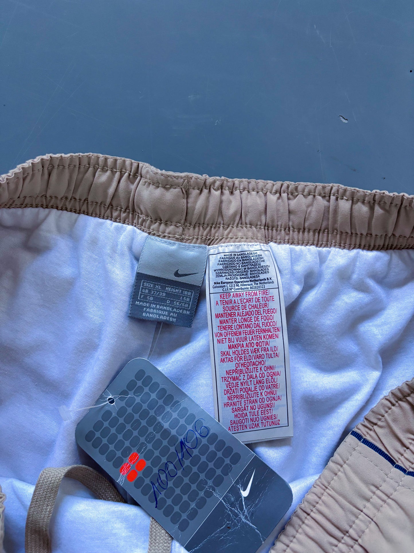 Nike Vintage *NEW* Trackpants | XL