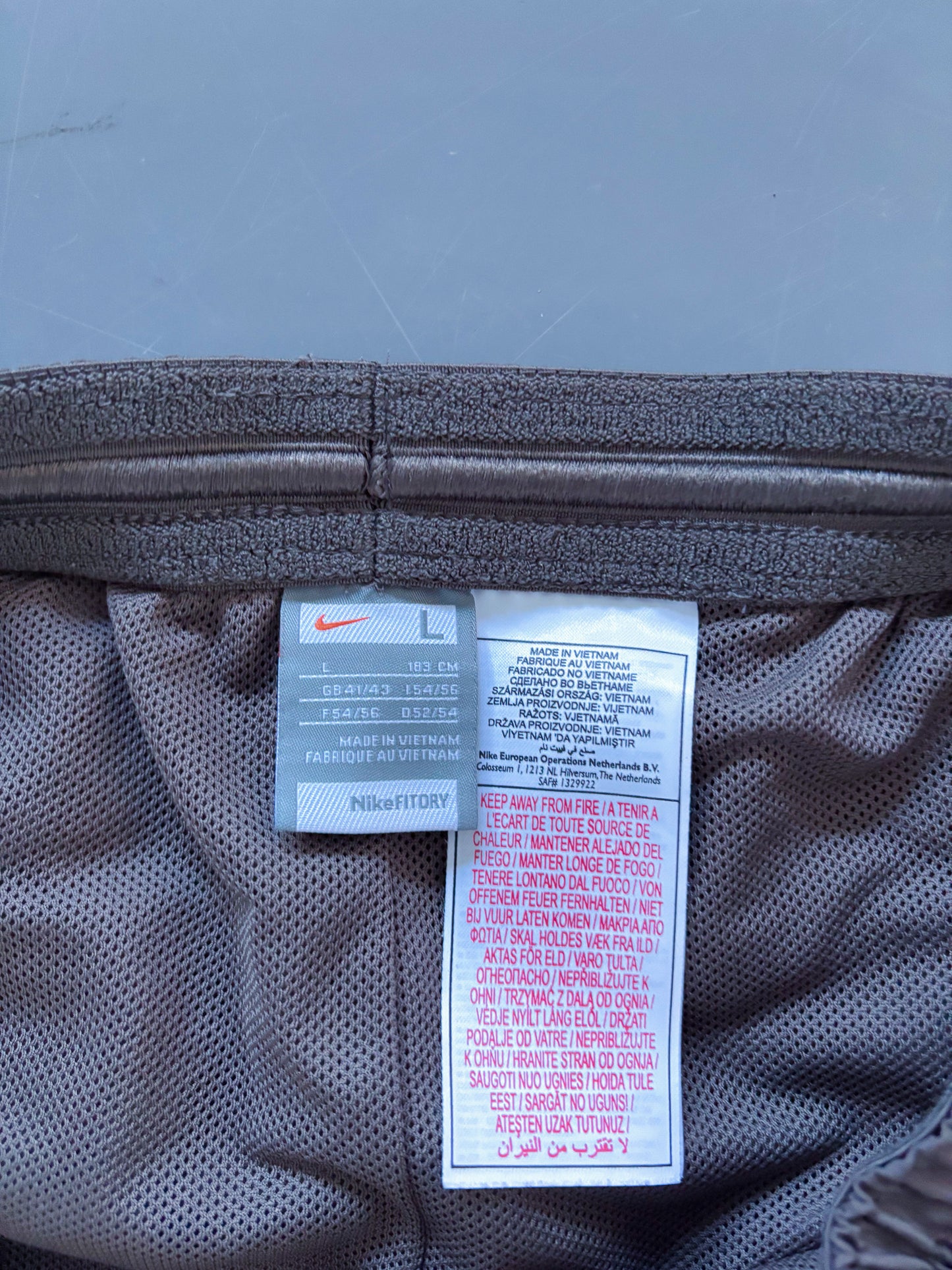 Nike Vintage Trackpants | L