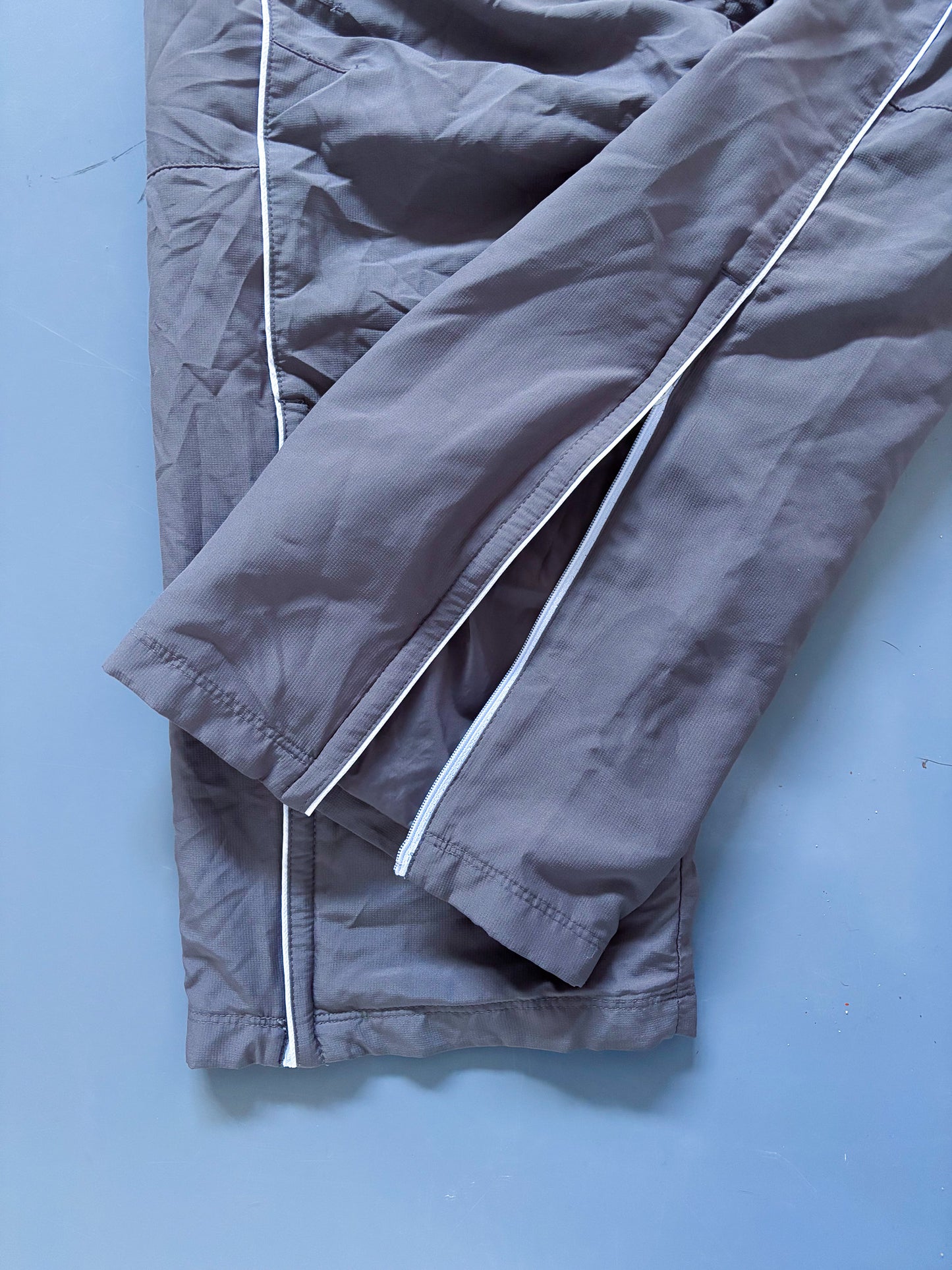 Nike Vintage Trackpants | L