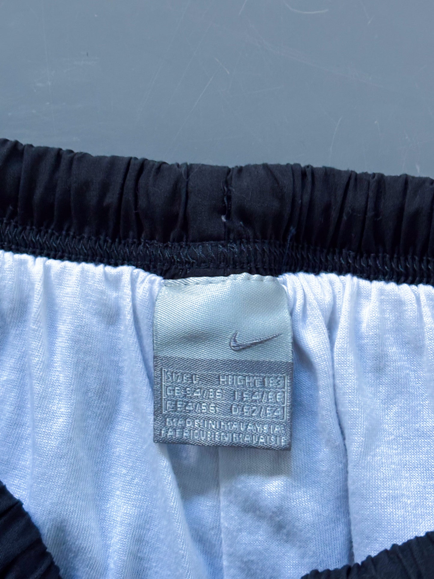 Nike Vintage Trackpants | M