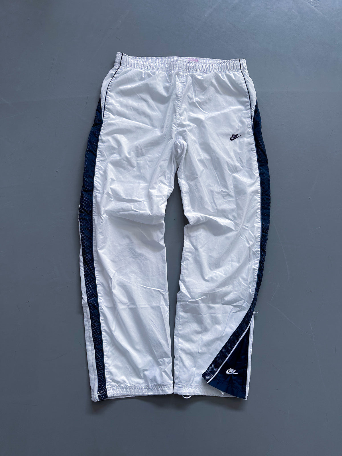 Nike Vintage *PREMIUM* Trackpants | M