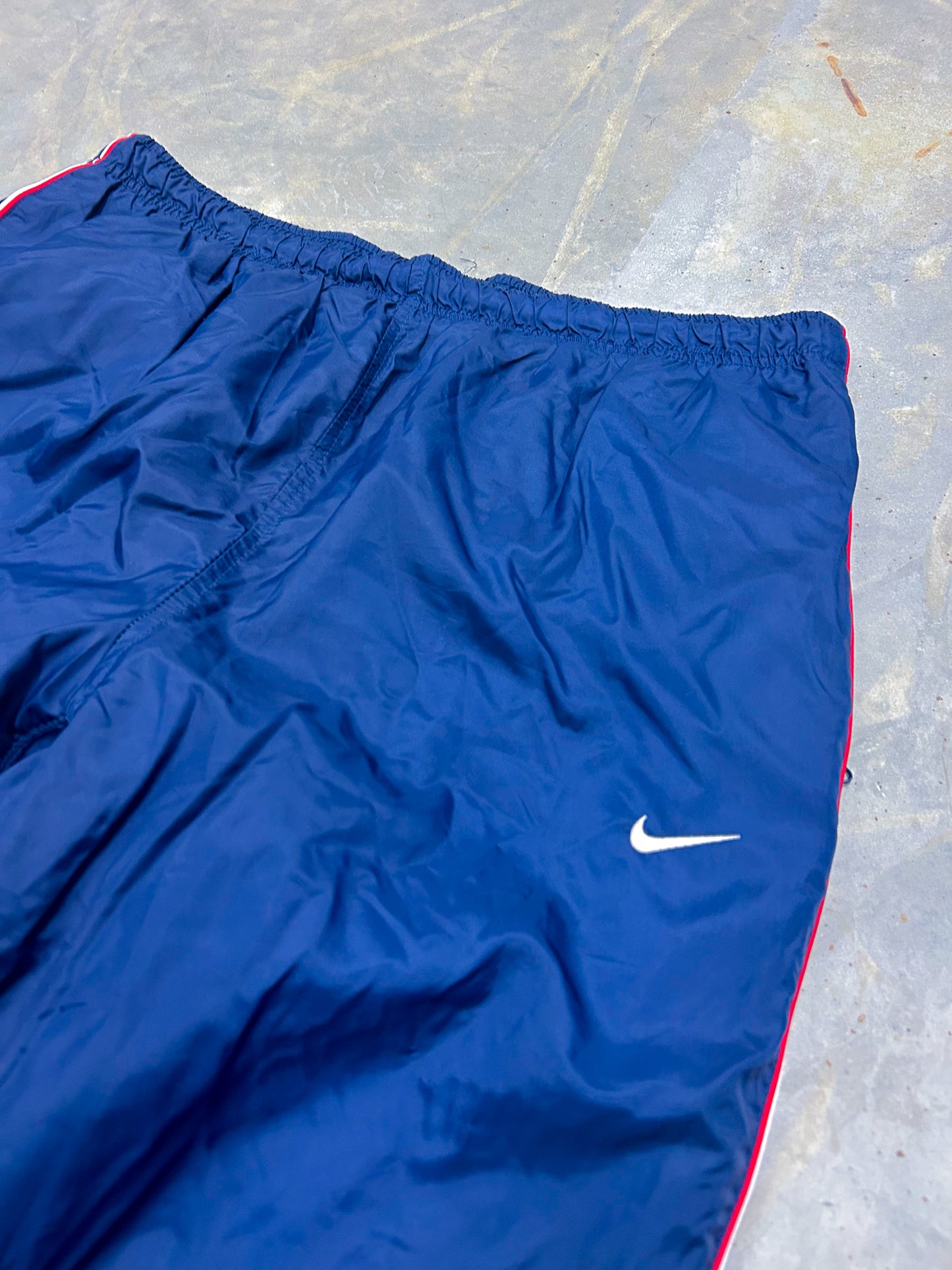 Nike Vintage Trackpants | M