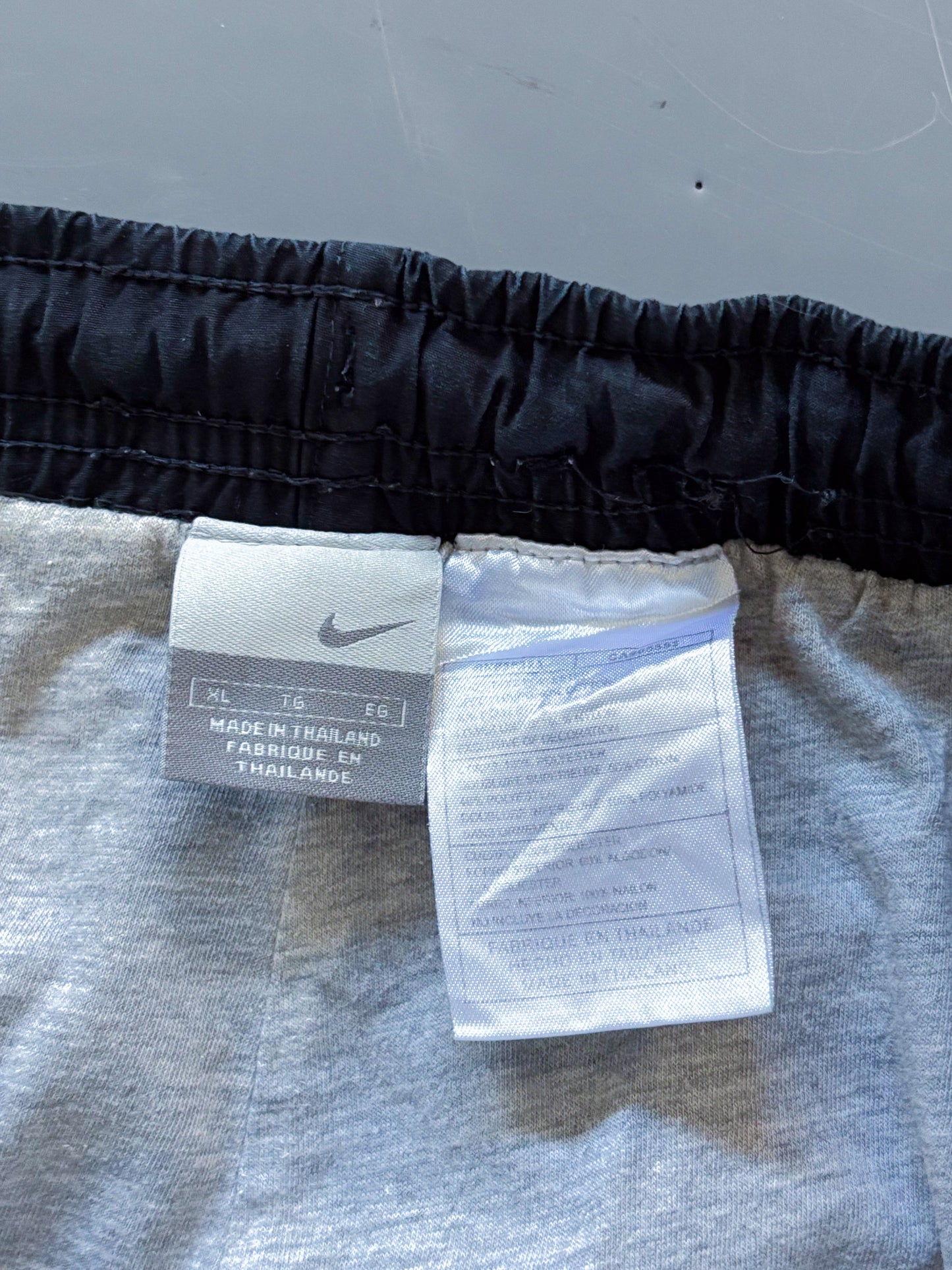 Nike Vintage Trackpants | XL