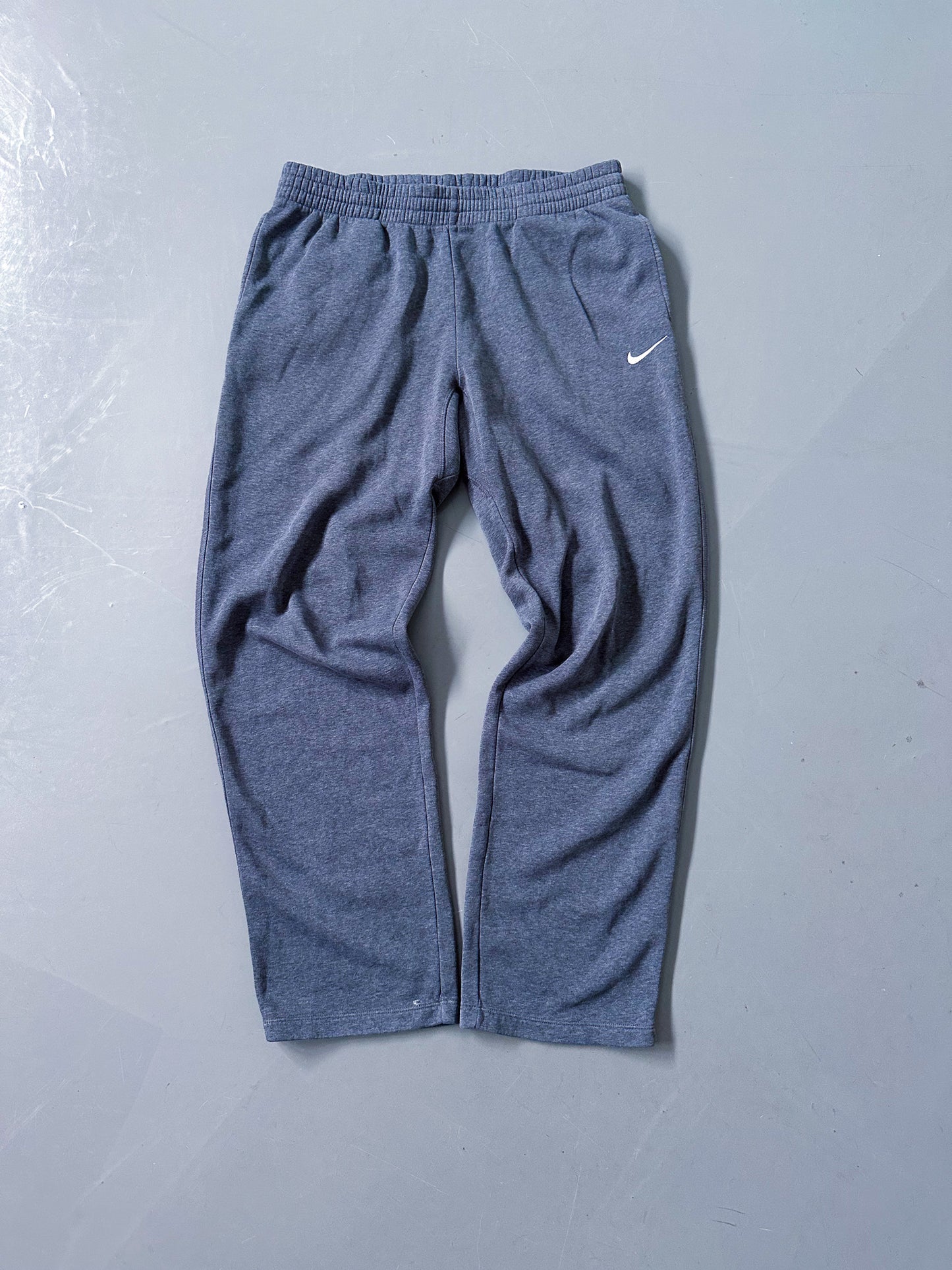 Nike Vintage *Open Leg* Sweatpants | L